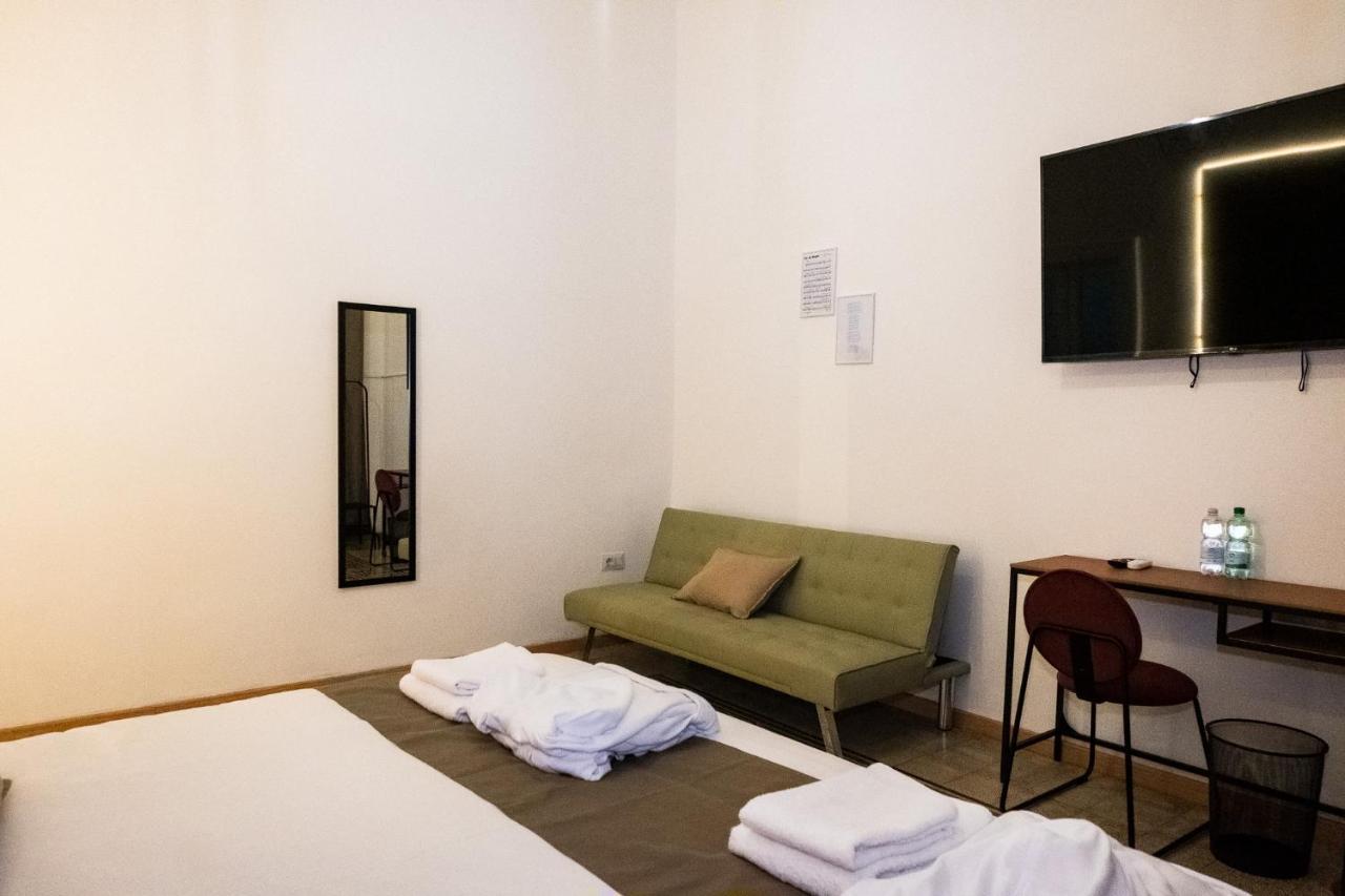 Caracciolo18 - Gb Apartment Napoli Ngoại thất bức ảnh