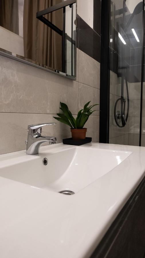 Caracciolo18 - Gb Apartment Napoli Ngoại thất bức ảnh